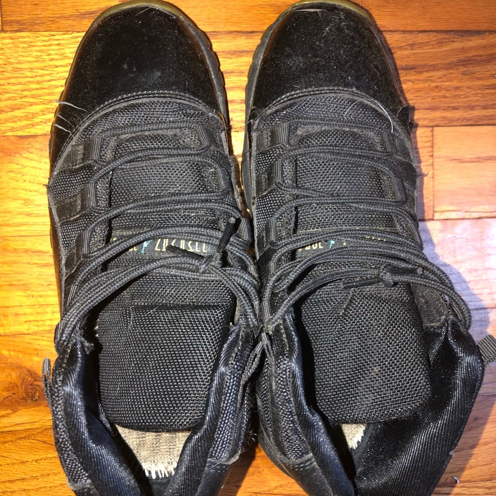 Jordan 11 Gamma Blue
